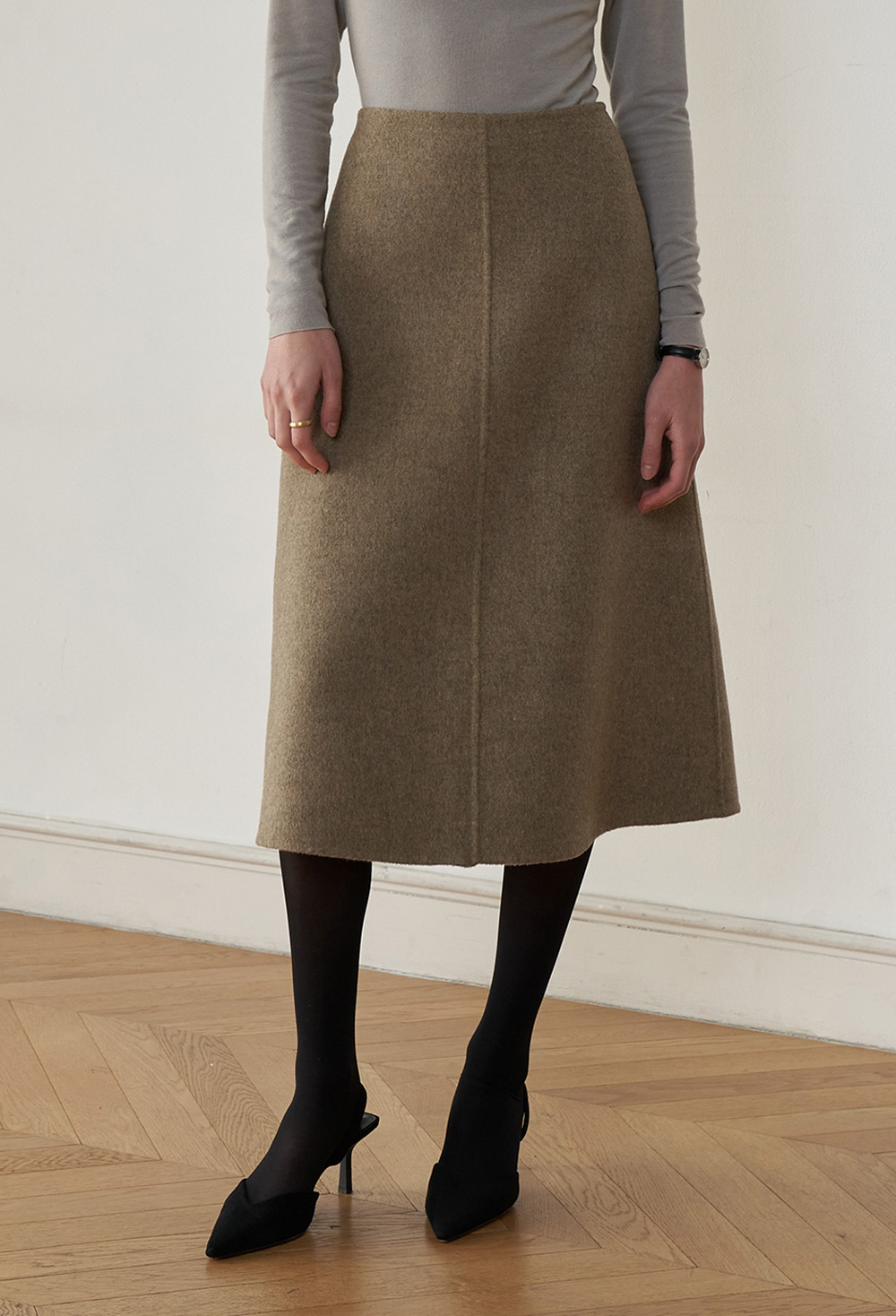 Fine Handmade Skirt - Khaki Beige 